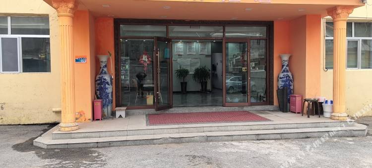 杂多怡来酒店图片