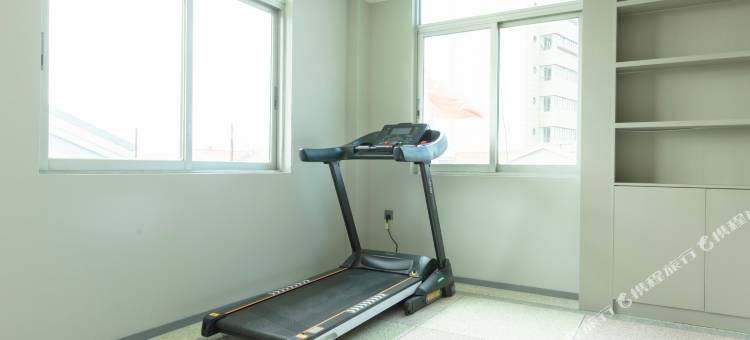 黔花之筑EconomyBusinessHotel兴业酒店(诏安关帝庙梅峰公园店)图片