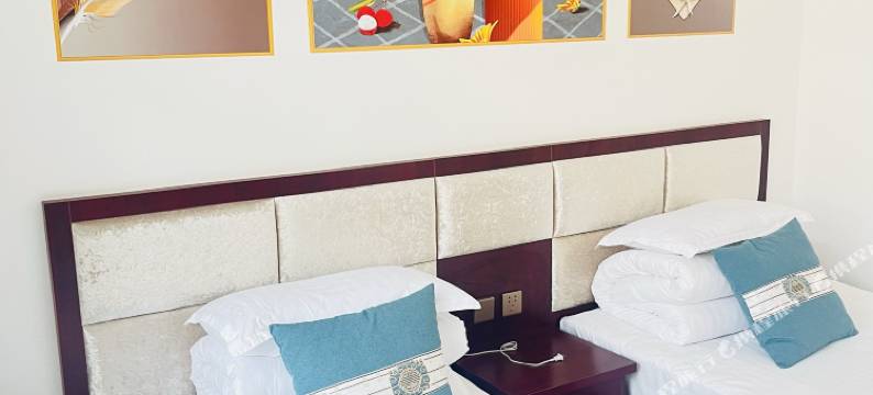 麦积山石窟绿茵阁农家乐图片