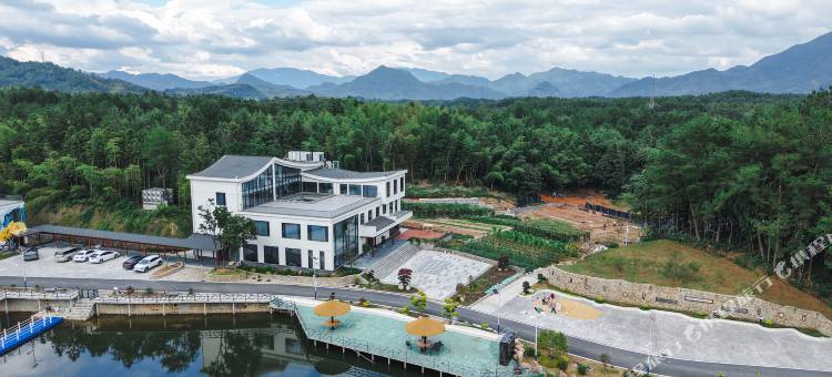 黄山·语山憩度假美宿图片