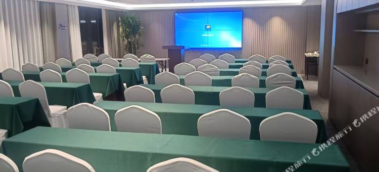 浚县中州酒店(浚县古城汽车站店)图片