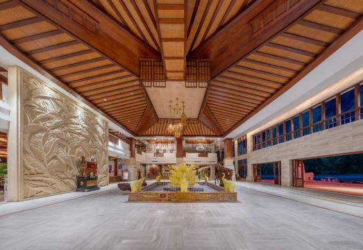 GEM Hotel (Dongfang Haitang Park) Hotel Overview