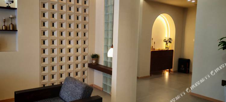 云朵泊月庭图片