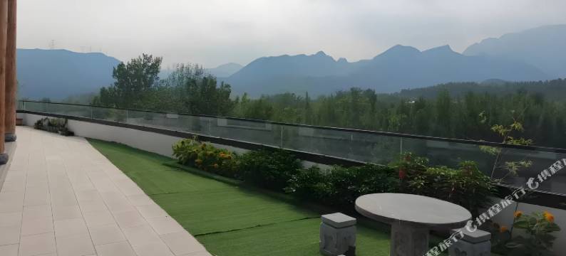 诗画里·LOFT民宿(云台山风景区店)图片