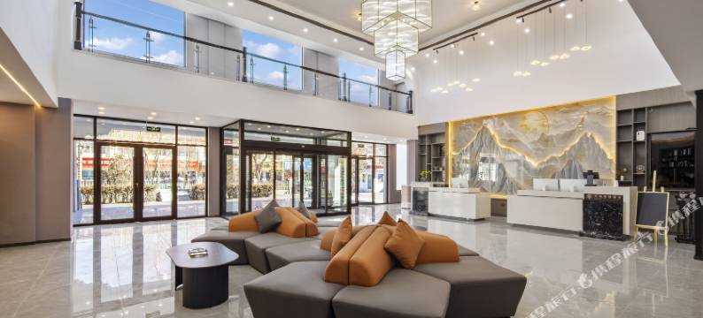 万信至格酒店(日喀则扎什伦布寺神力时代广场店)图片