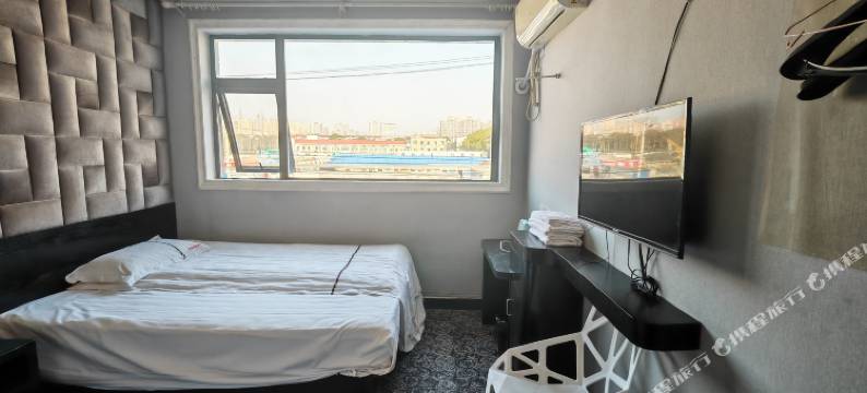 上海聚沁园假日旅馆图片