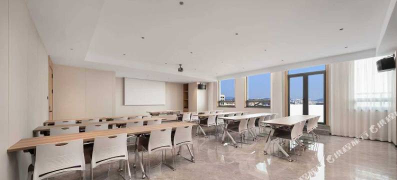 舒卡萨国际酒店(永康花川购物中心店)图片