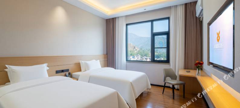 柏雅智能酒店(玉溪新平戛洒店)图片