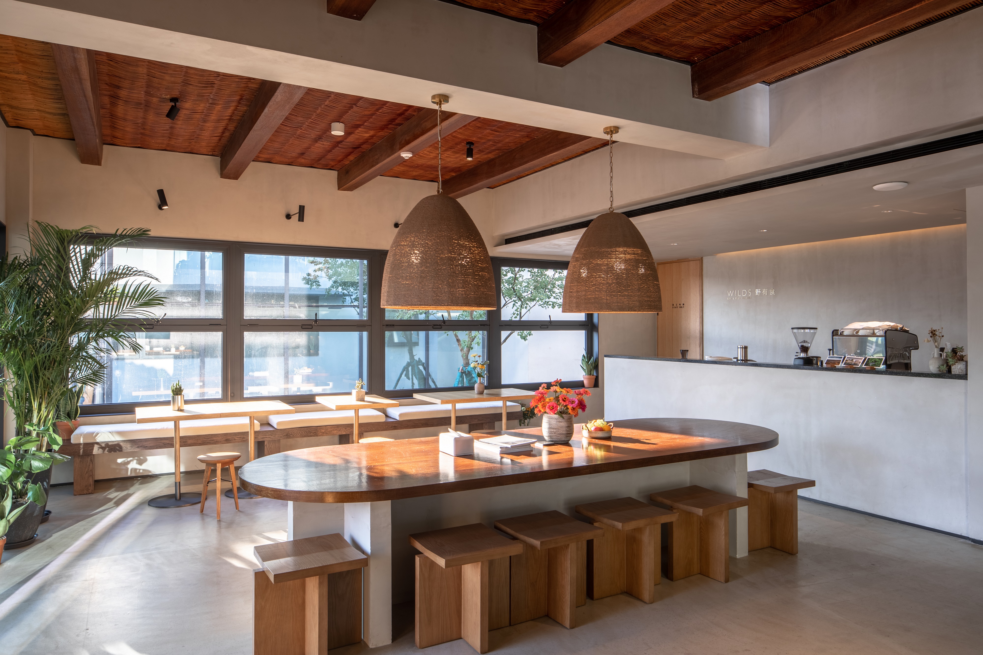 Lost Villa · Thousand-Island Over view