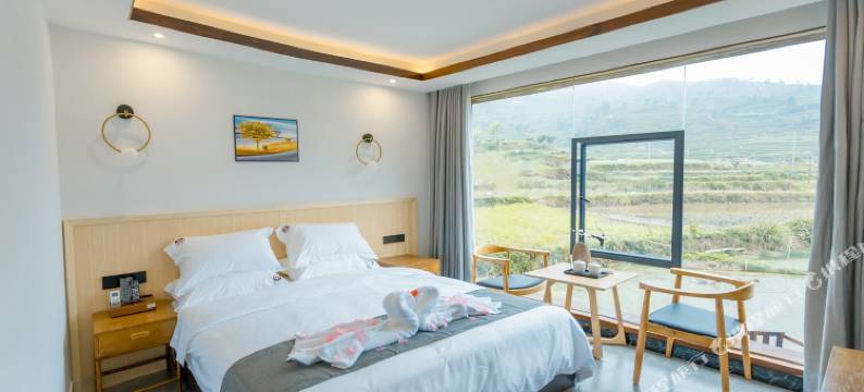 西江千户苗寨嘎诺轻奢度假民宿图片