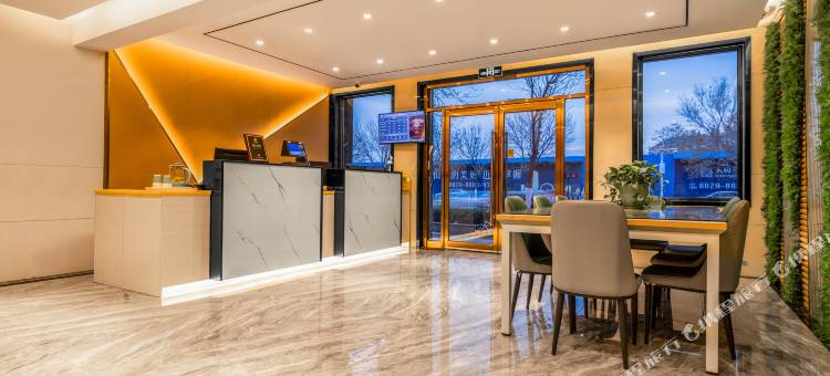 如家睿柏·云酒店(天津之眼北宁公园地铁站店)图片