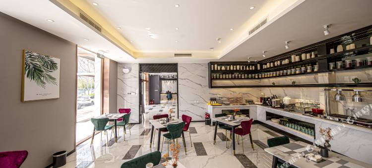 白玉兰酒店(沧州清风楼南川老街店)图片