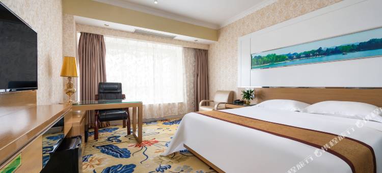 维也纳酒店(珠海城轨明珠站店)图片