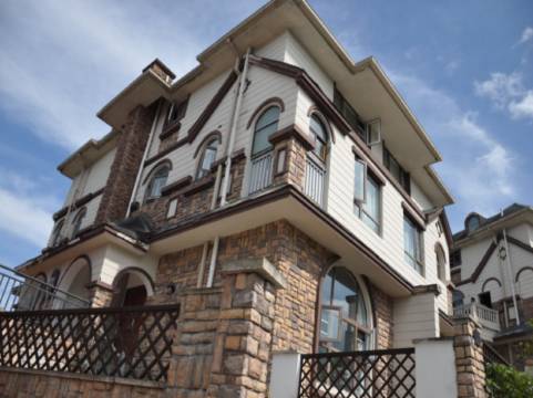 上海丁丁丁度假别墅(绿舟路分店)