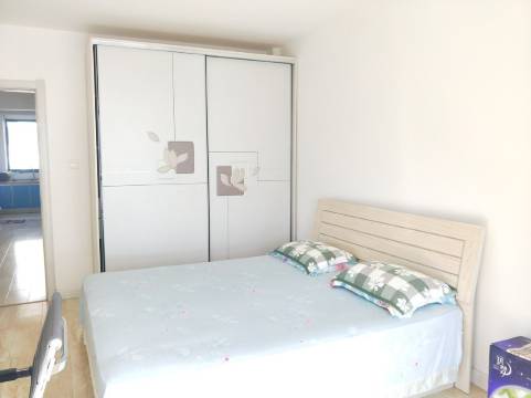 威海海景大三居海鲜码头近在咫尺公寓(环海路分店)