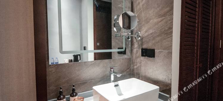 仟那千寻酒店(平顶山火车站碧桂园店)图片