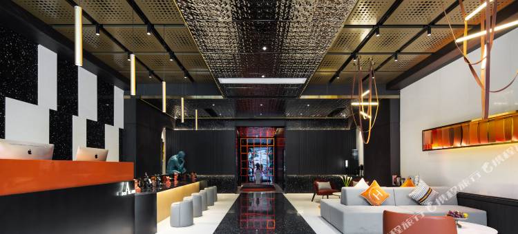 朵兰达V酒店(五一广场贺龙体育馆店)图片