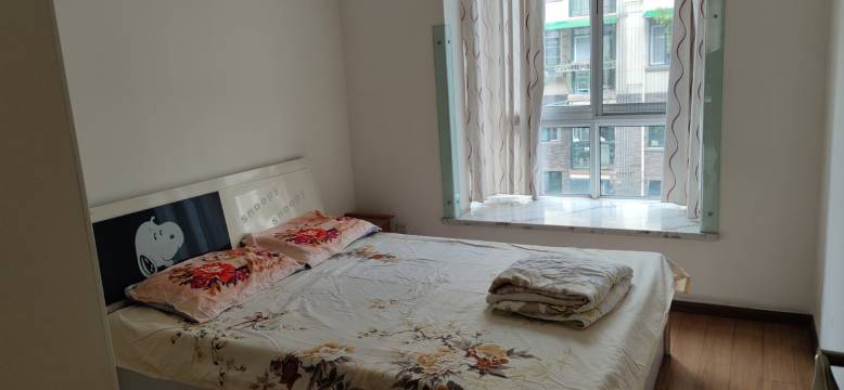 丰丰妈妈公寓(金菊街1号分店)