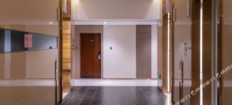 熊猫电竞公寓(顺德欢乐海岸plus保利中悦广场店)图片