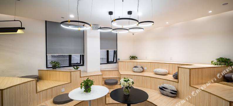 盈禾行政公寓(深圳国际会展中心店)图片