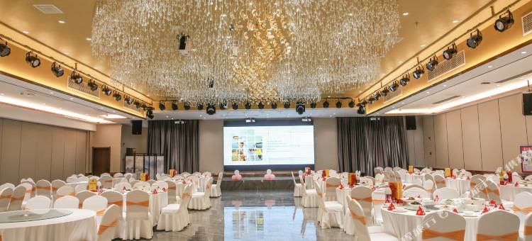 罗江华瑞酒店(1788商业广场店)图片