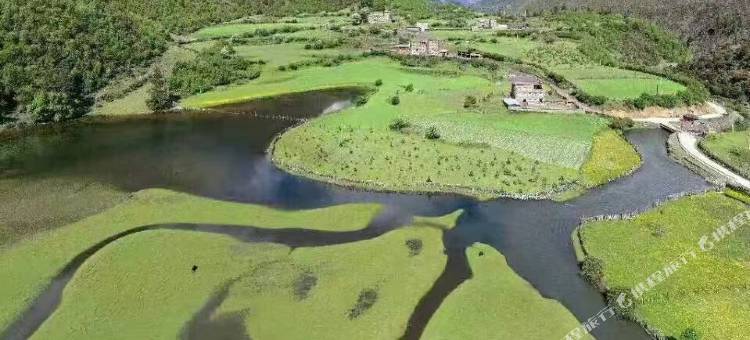 冷嘎措田野民宿图片