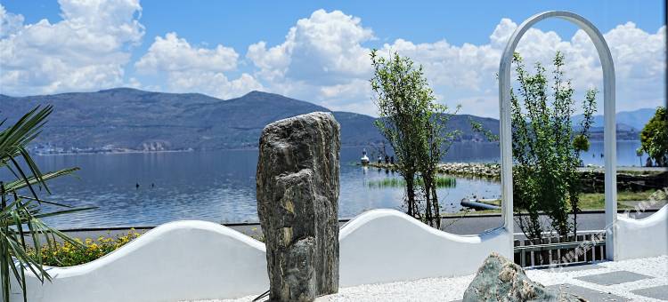 屿月·Sea View一线海景日出·轻奢度假美宿(大理才村码头店)图片