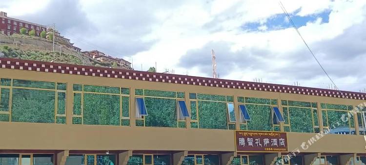 新龙腾智孔萨酒店图片