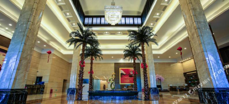 漠河峰悦之约酒店(松苑公园店)图片