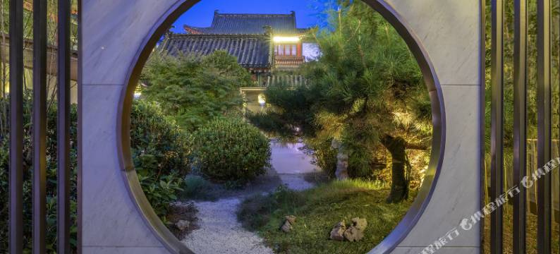 开封清明上河园鼓楼广场｜御和府•古典园林度假酒店图片