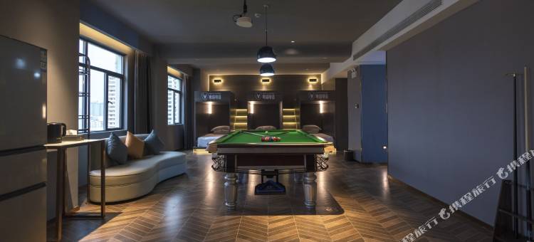 粤塔TOP PLAY电竞酒店(南宁朝阳广场师范大学店)图片