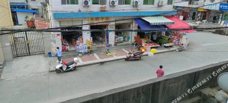 宁强粮食宾馆(广兴街店)图片