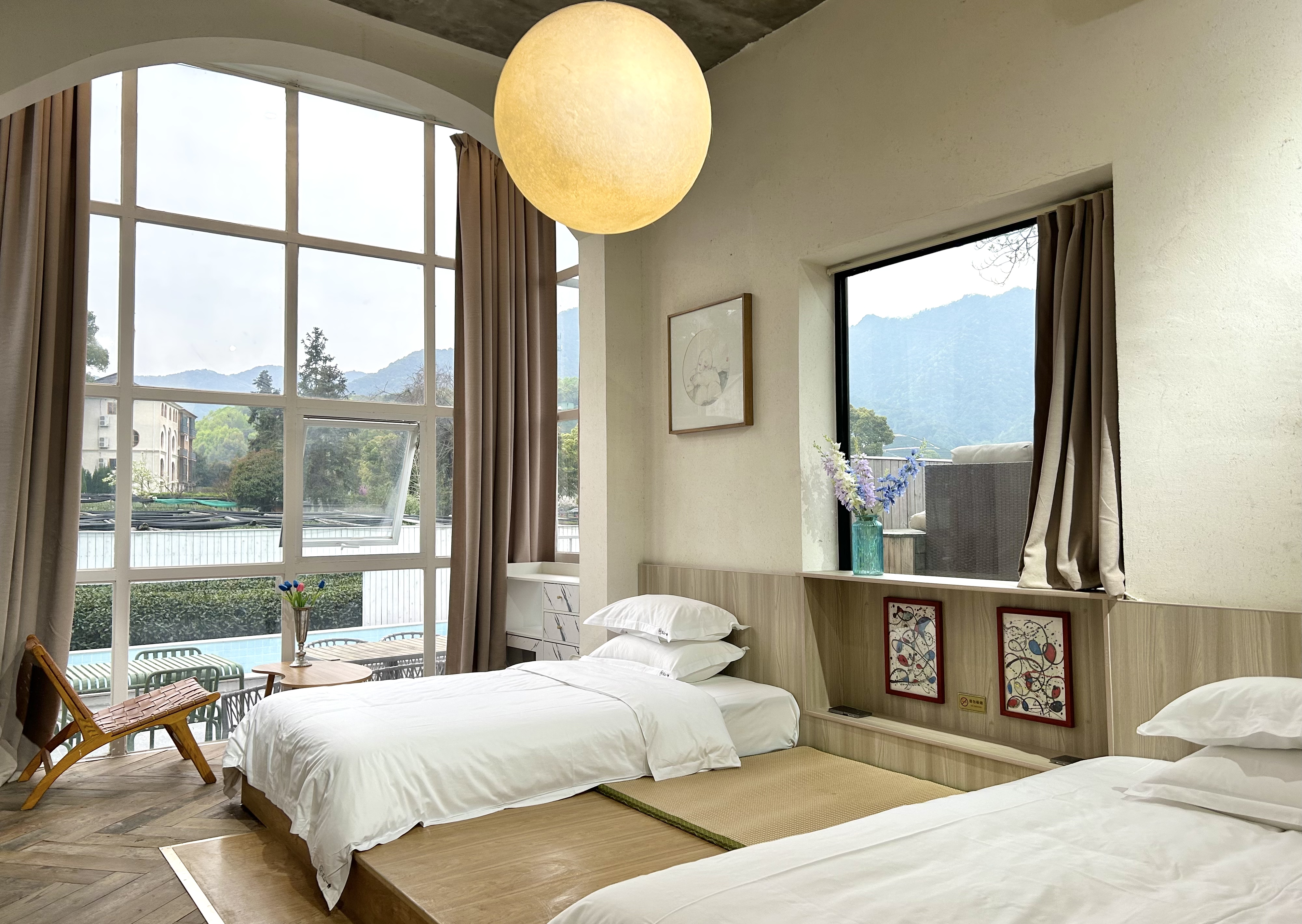 Jianshan Yishe Hostel Over view