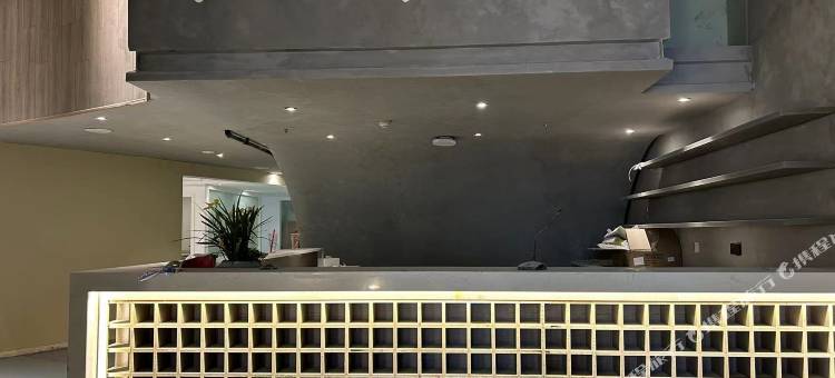 成都青程青旅公寓(春熙路IFS店)图片