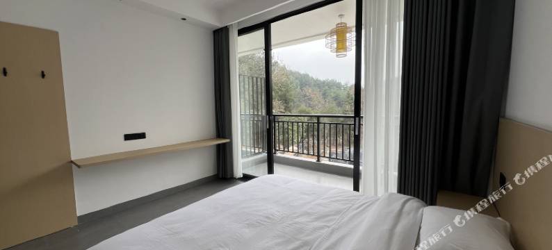 山春里民宿(乌江寨东寨口店)图片