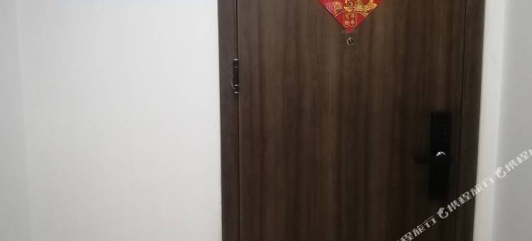 扬州乐次元影院民宿(蜀岗万达店)图片