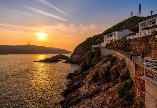 Dongji Lanxun Seaview Homestay (Qingbang Island Branch) over view