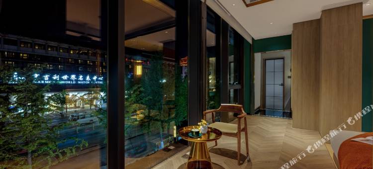 萬澳庭院酒店(西安钟楼永宁门地铁站店)图片