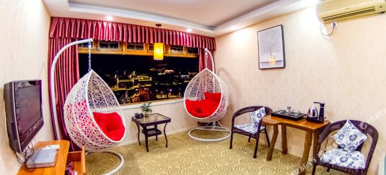 凤凰古城小城故事客栈图片