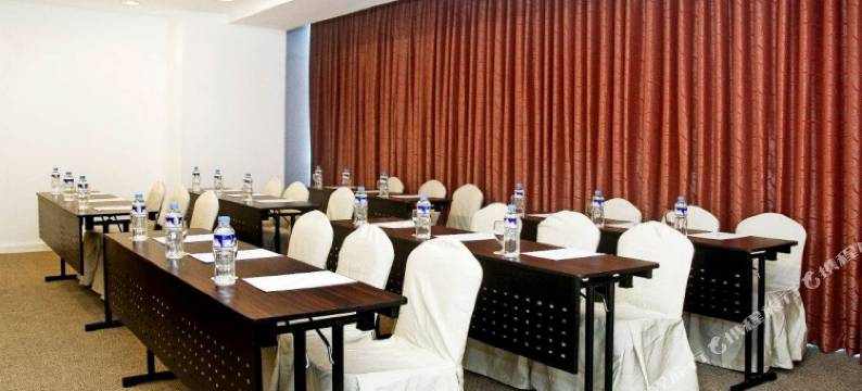 马卡蒂圣吉尔斯酒店(St Giles Hotel Makati)图片