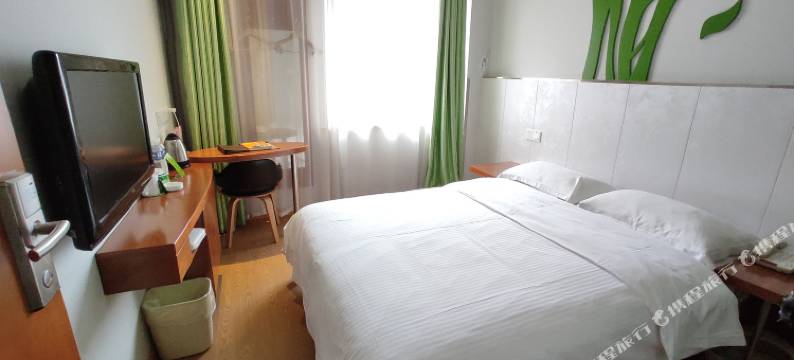 青皮树酒店(泰州姜堰汽车客运站东方巴黎城店)图片