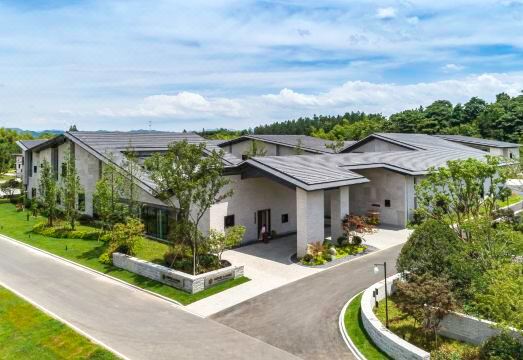 安吉绿郡龙山驿酒店外景图