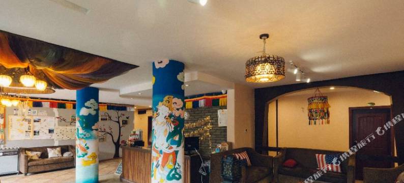 稻城西窗云筑精品别院图片