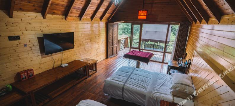 河源越王山紫霞山庄图片