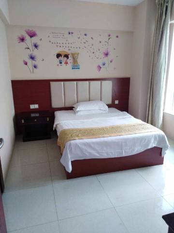 泰隆宾馆(陵水汇丰广场店)