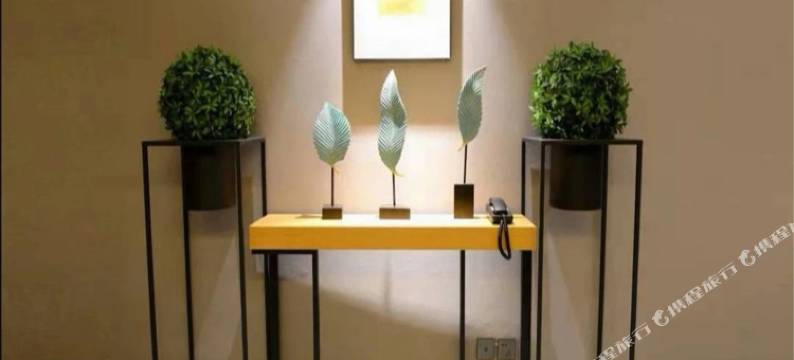 四季逸家商旅酒店(正定古城荣国府店)图片