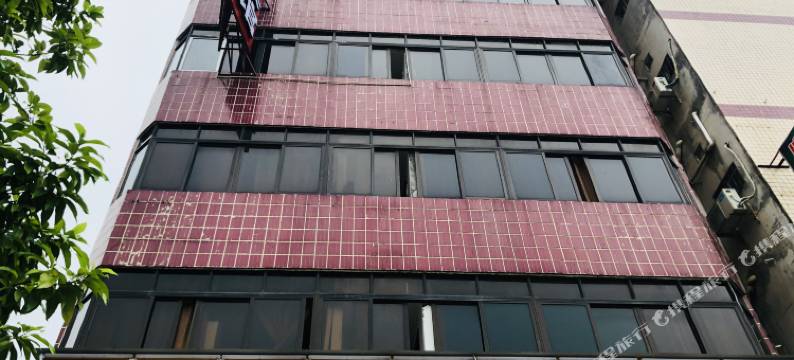 云浮冠高锋商务宾馆图片
