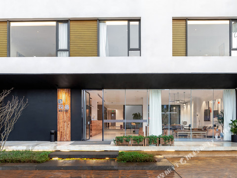 海口筑在物喜设计酒店(海口美兰机场店)