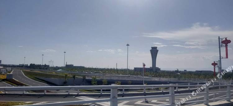 Q加·航宾管家宾馆(银川河东机场店)图片