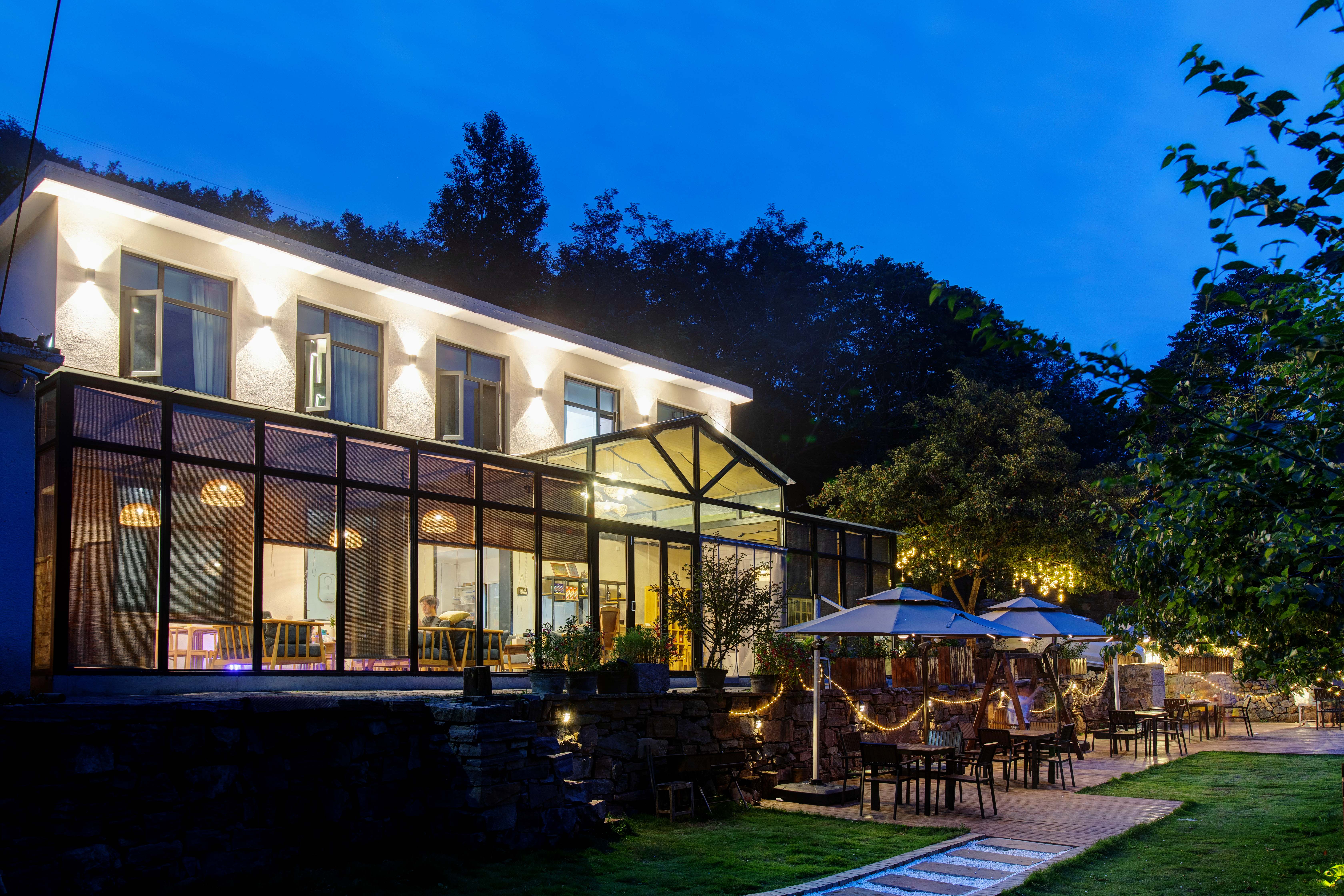 Huazhu · Banshan Yunju (wangmangling Wanxian Mountain)Over view